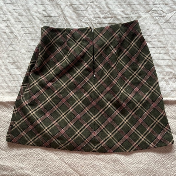 Aritzia Wilfred Skirt - Picture 3 of 3